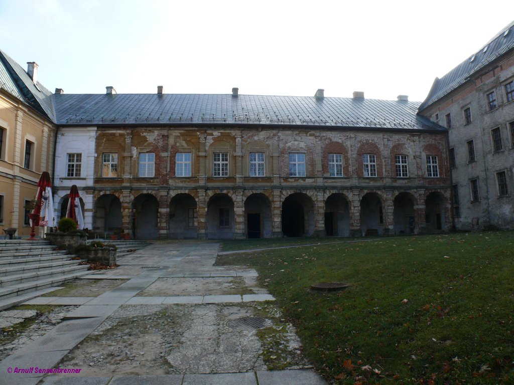 Miedzylesie(frher Mittelwalde in Schlesien): Schlo Mittelwalde, Renaissanceteil(um 1580) +Barockteil(1684). 2011-11-18