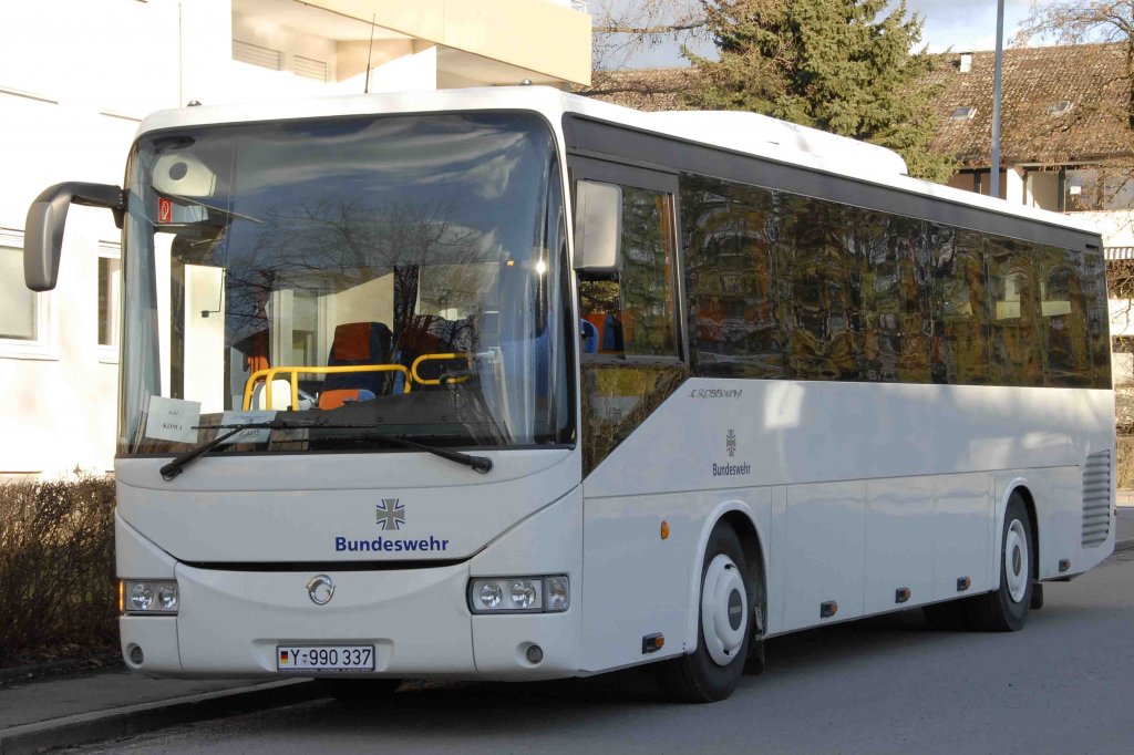Irisbus der Bundeswehr steht anl. einer Vereidigungsveranstaltung in F�ssen, Februar 2008