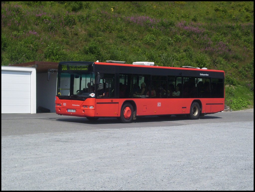 Mein 1000. Bild auf http://busse-wetl.startbilder.de/ Neoplan Centroliner von Ostbayernbus vor dem gro�en Arber.