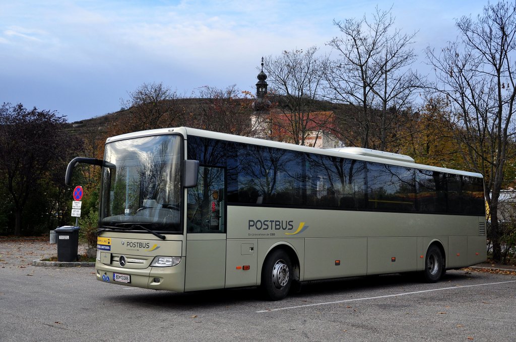 MERCEDES BENZ INTEGRO, Postbus der �BB im Oktober 2012 in Krems an der Donau gesehen.