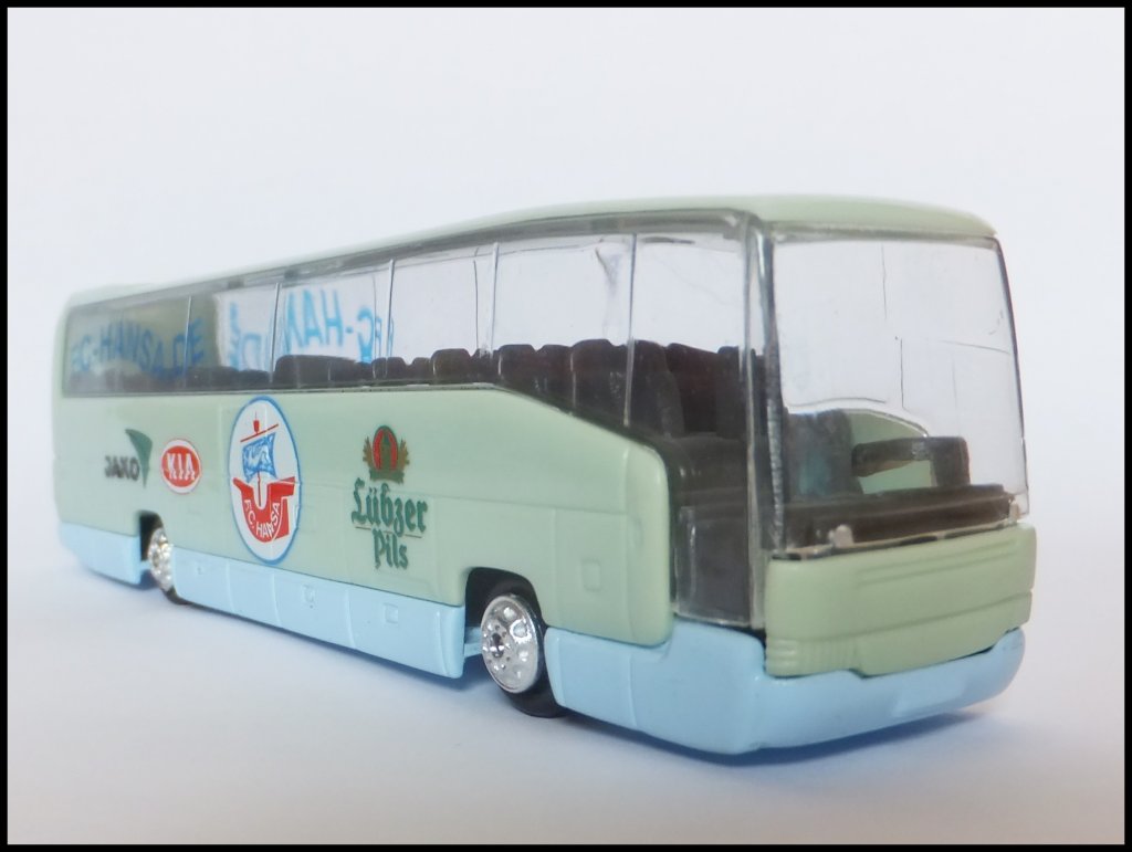 Mercedes O 404 als Mannschaftsbus f�r den F.C. Hansa Rostock.