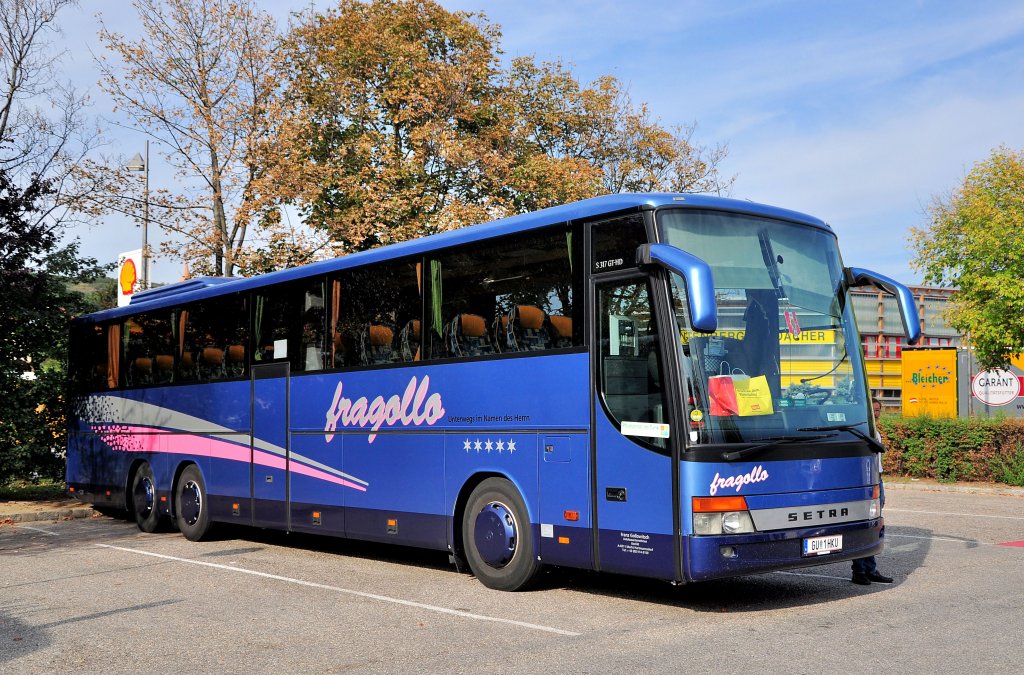 SETRA S317 GT-HD von Franz Gollowitsch aus �sterreich im Sept.2012 in Krems.