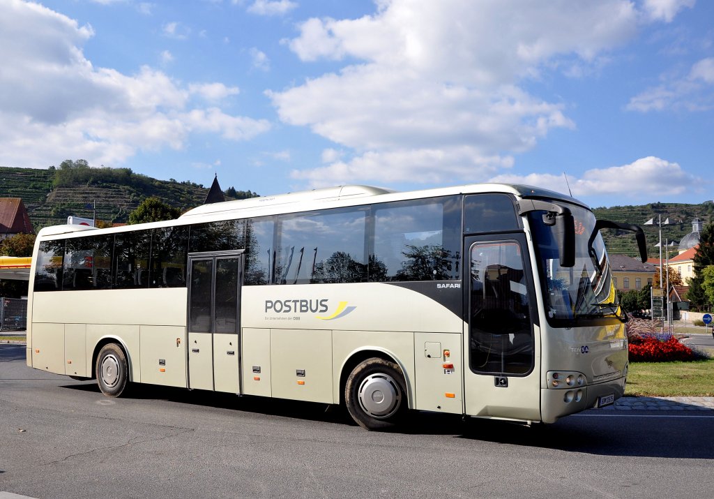 TEMSA SAFARI, Postbus der �BB im Linienverkehr in Krems an der Donau unterwegs.Foto vom 14.9.2012.