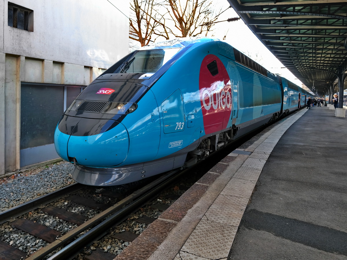 2020-02-25 
Paris-Est SNCF-OUIGO-TGV793 

Zug=OUIGO7691=Paris-Est1109-Lorraine-TGV1222_25-Strasbourg1302