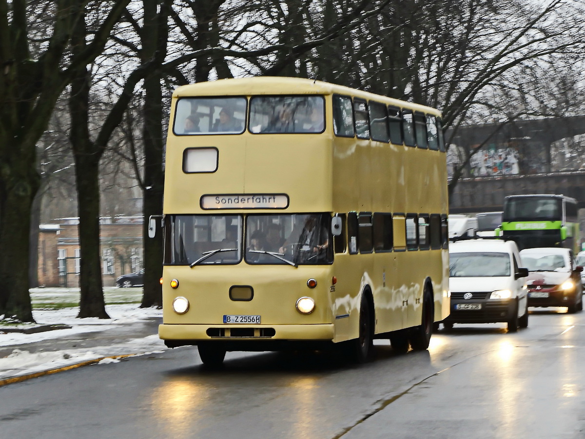 Anfahrt des B�ssing DE 74 am 26. Januar 2019 im Rohrdamm in Berlin Spandau.