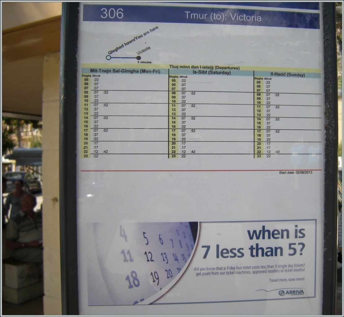 Ein Busfahrplan auf Gozo.
Sept. 2013