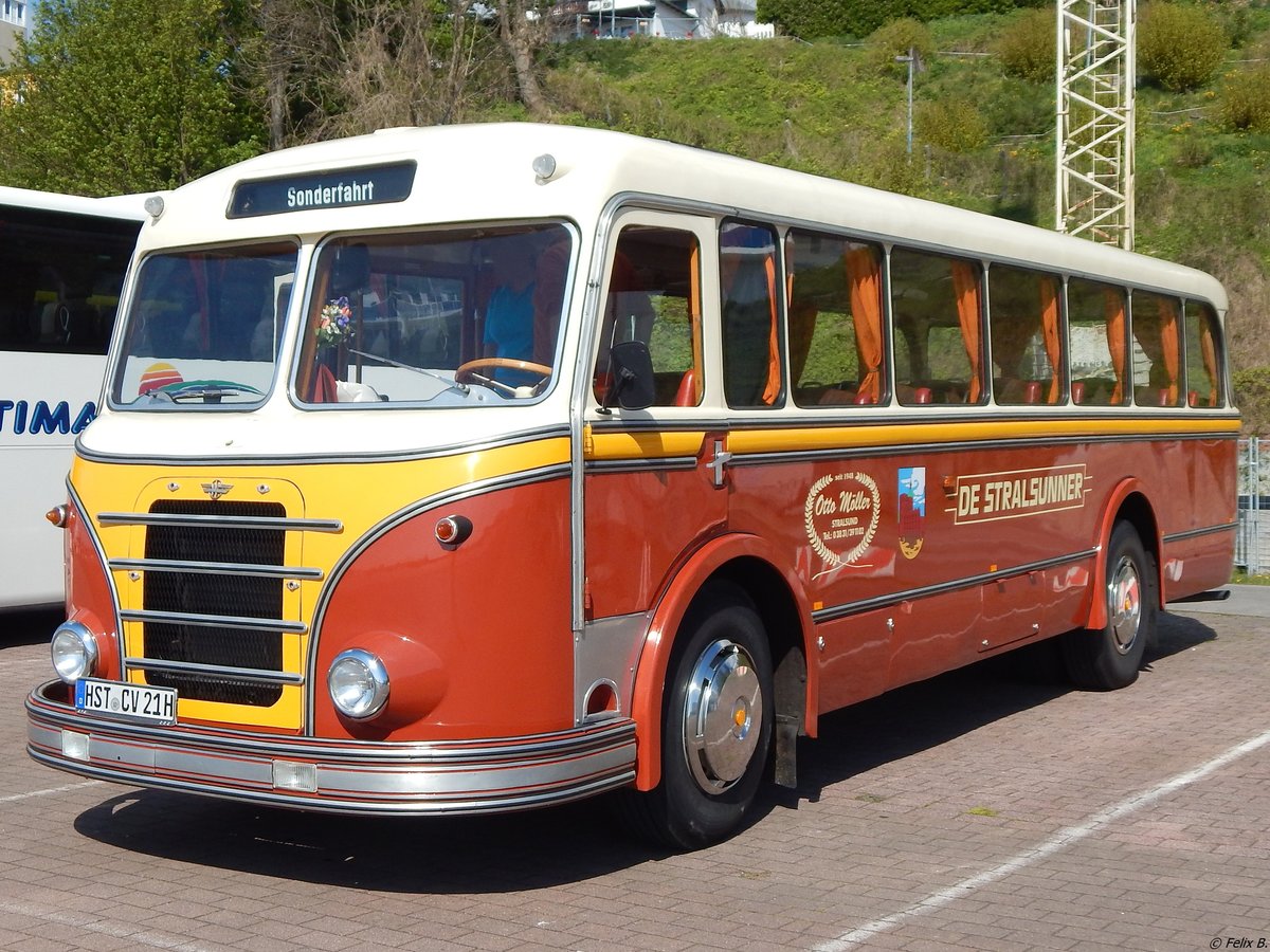 IFA H6B von De Stralsunner aus Deutschland im Stadthafen Sassnitz.