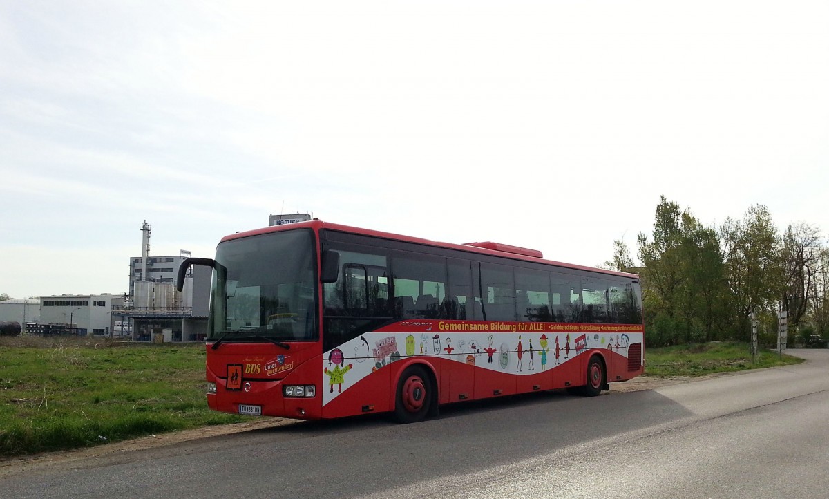 Irisbus Crossway aus Nieder�sterreich am 8.4.2014 in Krems gesehen.