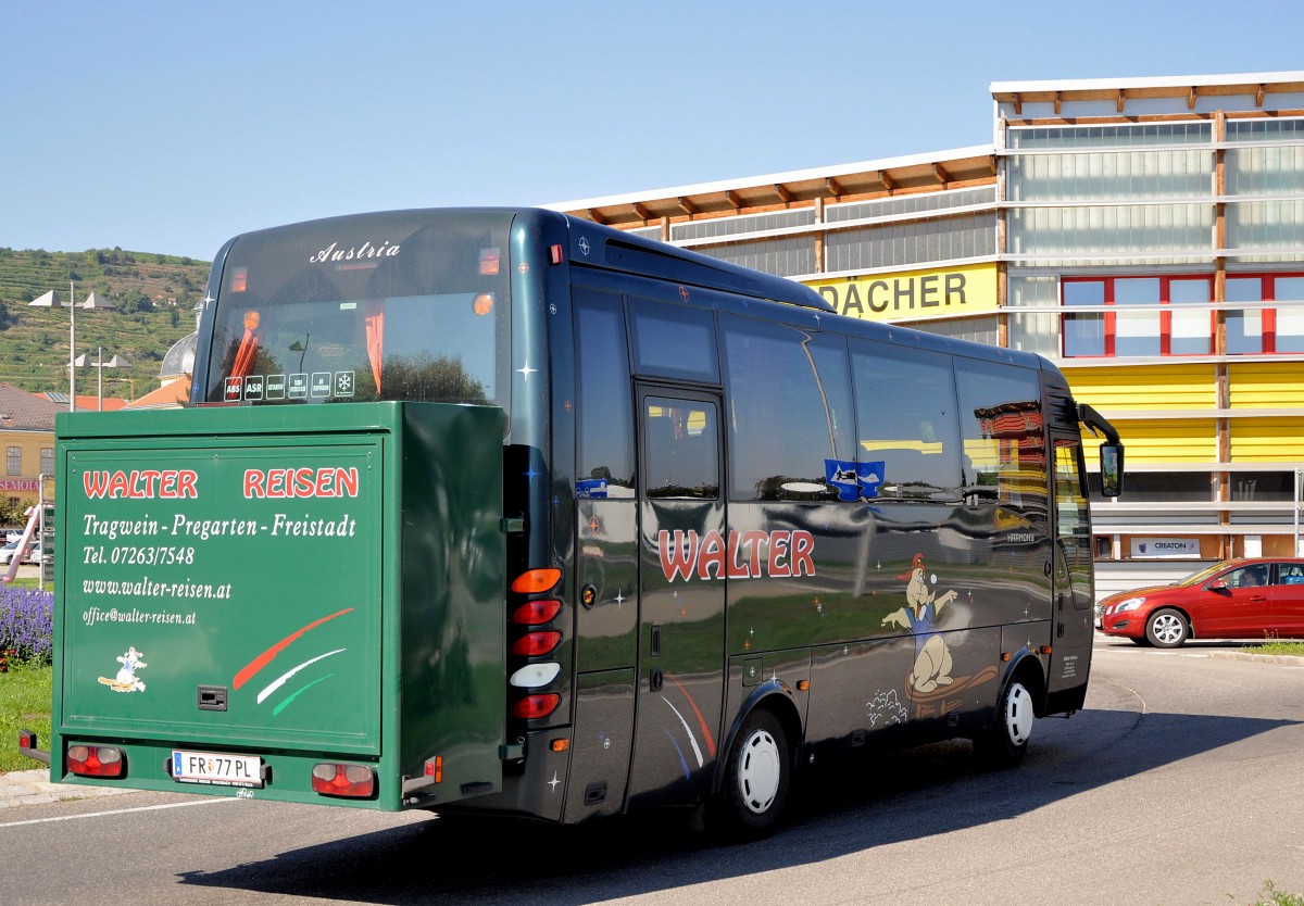 ISUZU  Harmony  Kleinbus von WALTER Reisen aus �sterreich im September 2013 in Krems unterwegs.