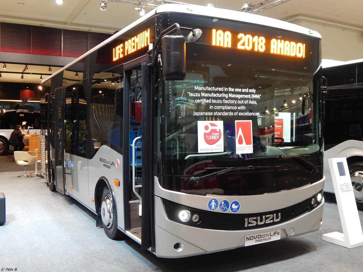 Isuzu Novo City Life Vorführwagen in Hannover auf der IAA.