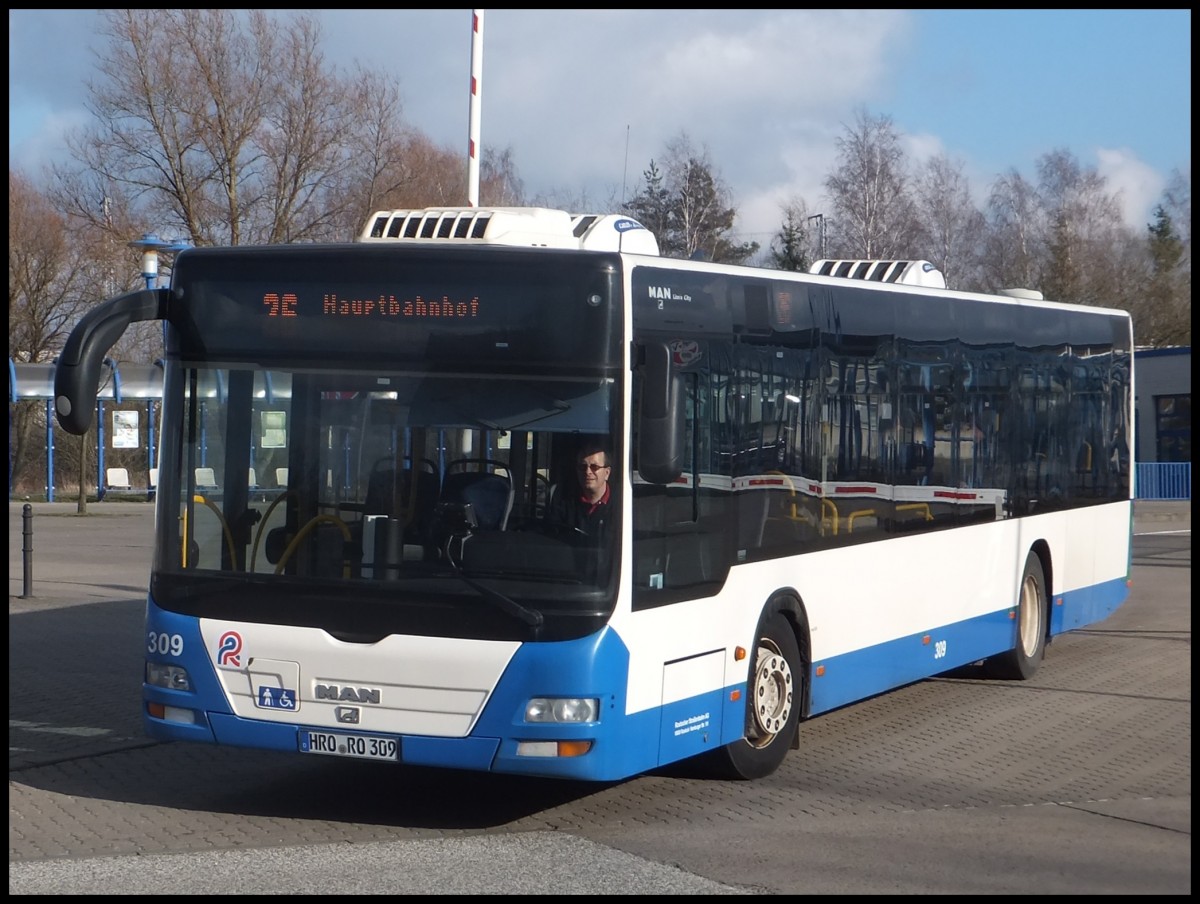 MAN Lion's City der Rostocker Stra�enbahn AG in Rostock.