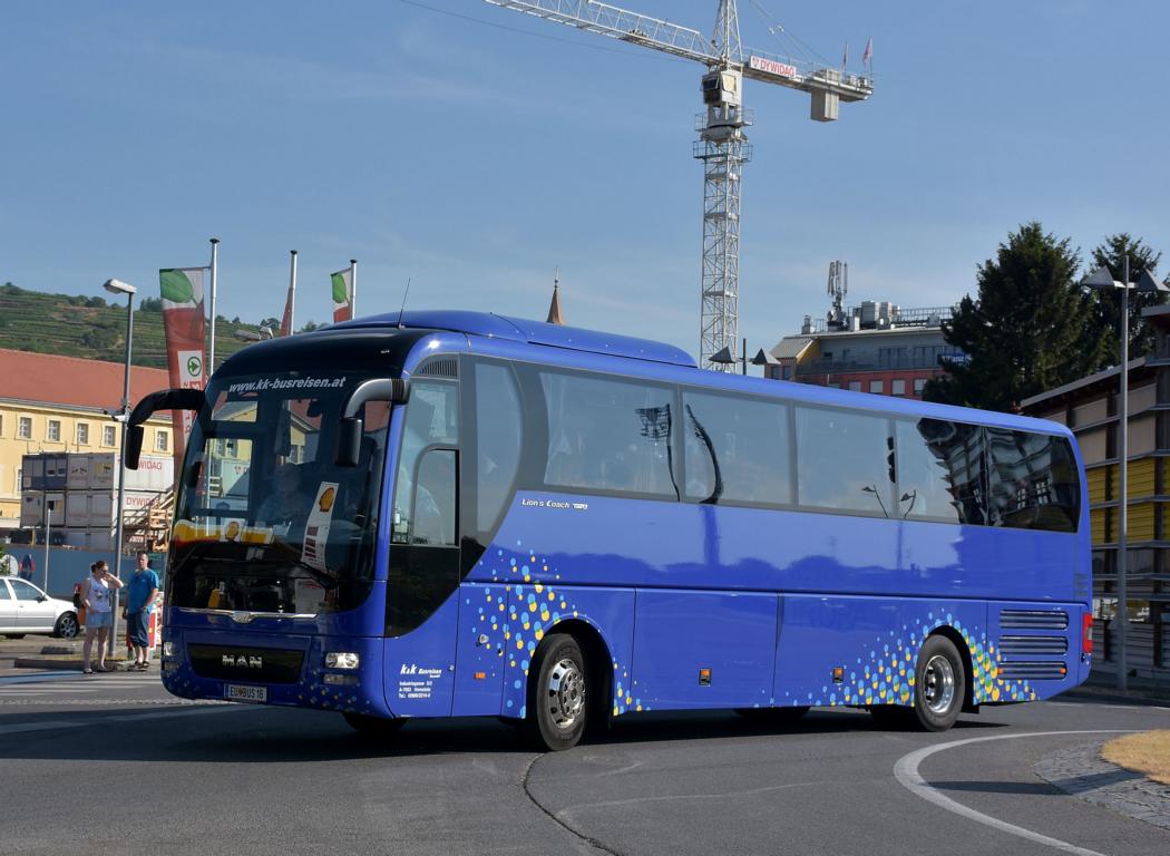 MAN Lion`s Coach von K & K Busreisen aus �sterreich 06/2017 in Krems.