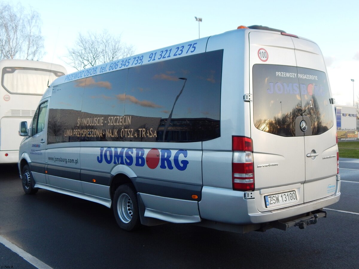 Mercedes Sprinter von Jomsborg aus Polen in Neubrandenburg. 