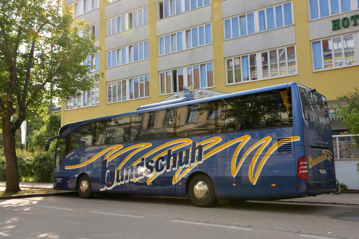 Mercedes Tourismo von Bundschuh Reisen aus �sterreich 2018 in Krems.