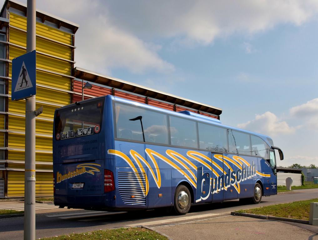 Mercedes Tourismo von Bundschuh Reisen aus �sterreich 2018 in Krems.