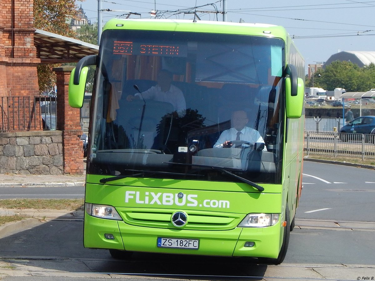 Mercedes Tourismo von Flixbus/Follow Me! aus Polen in Stettin. 