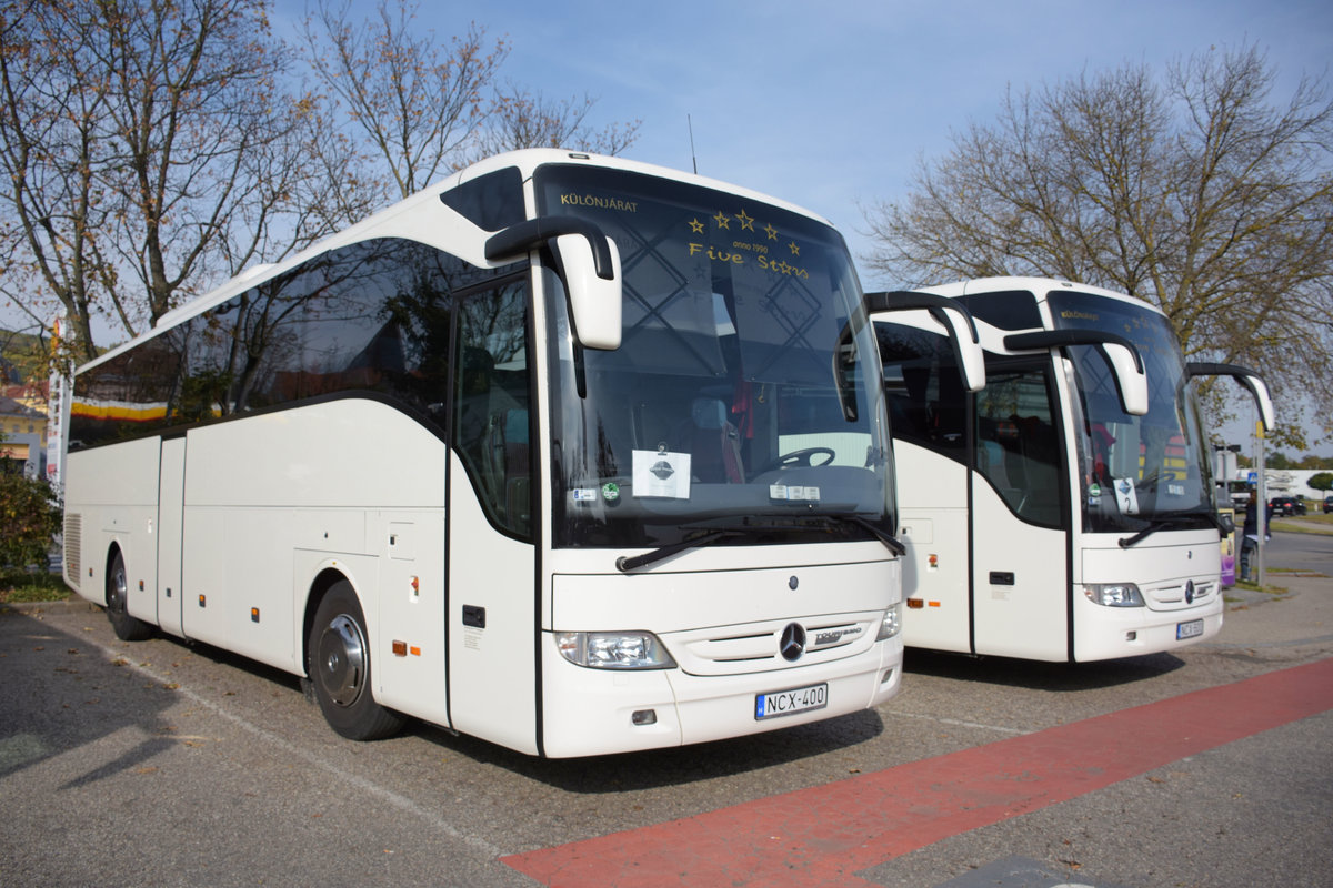 Mercedes Tourismo von K�l�njarat aus Ungarn in Krems.