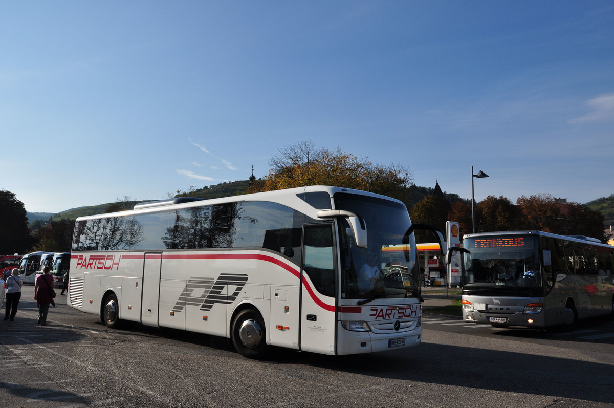 Mercedes Tourismo von Partsch Reisen aus �sterreich in Krems.