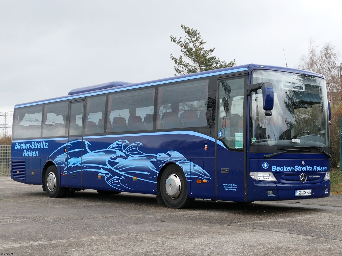 Mercedes Tourismo RH von Becker-Strelitz Reisen aus Deutschland in Neubrandenburg. 