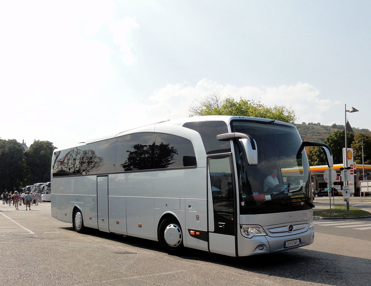 Mercedes Travego aus �sterreich in Krems gesehen.