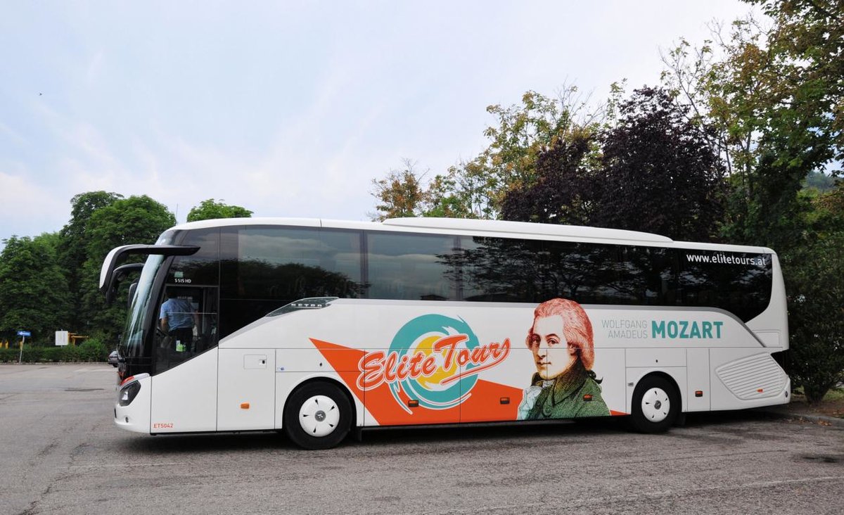  Mozart  Setra 515 HD von Elite Tours aus �sterreich 06/2017 in Krems.
