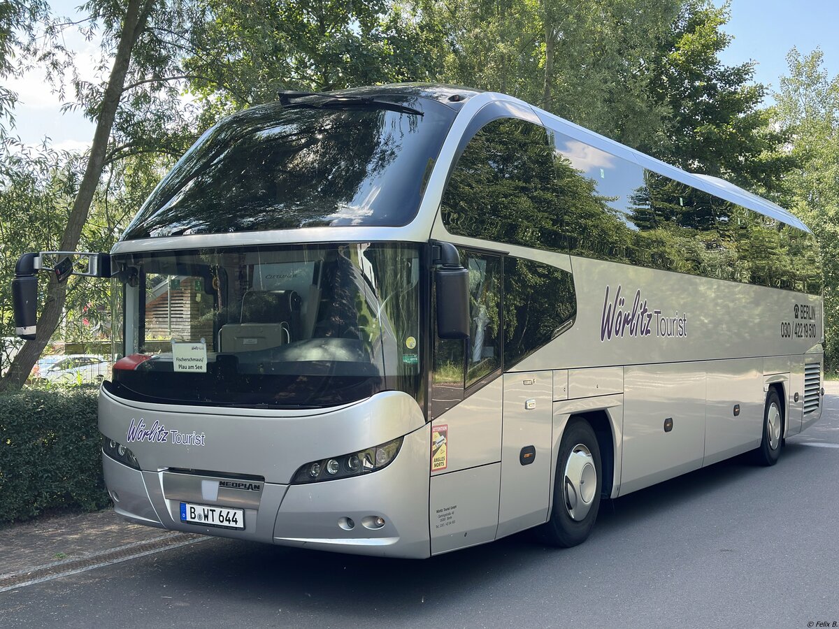 Neoplan Cityliner von Wörlitz Tourist aus Deutschland in Plau am See.