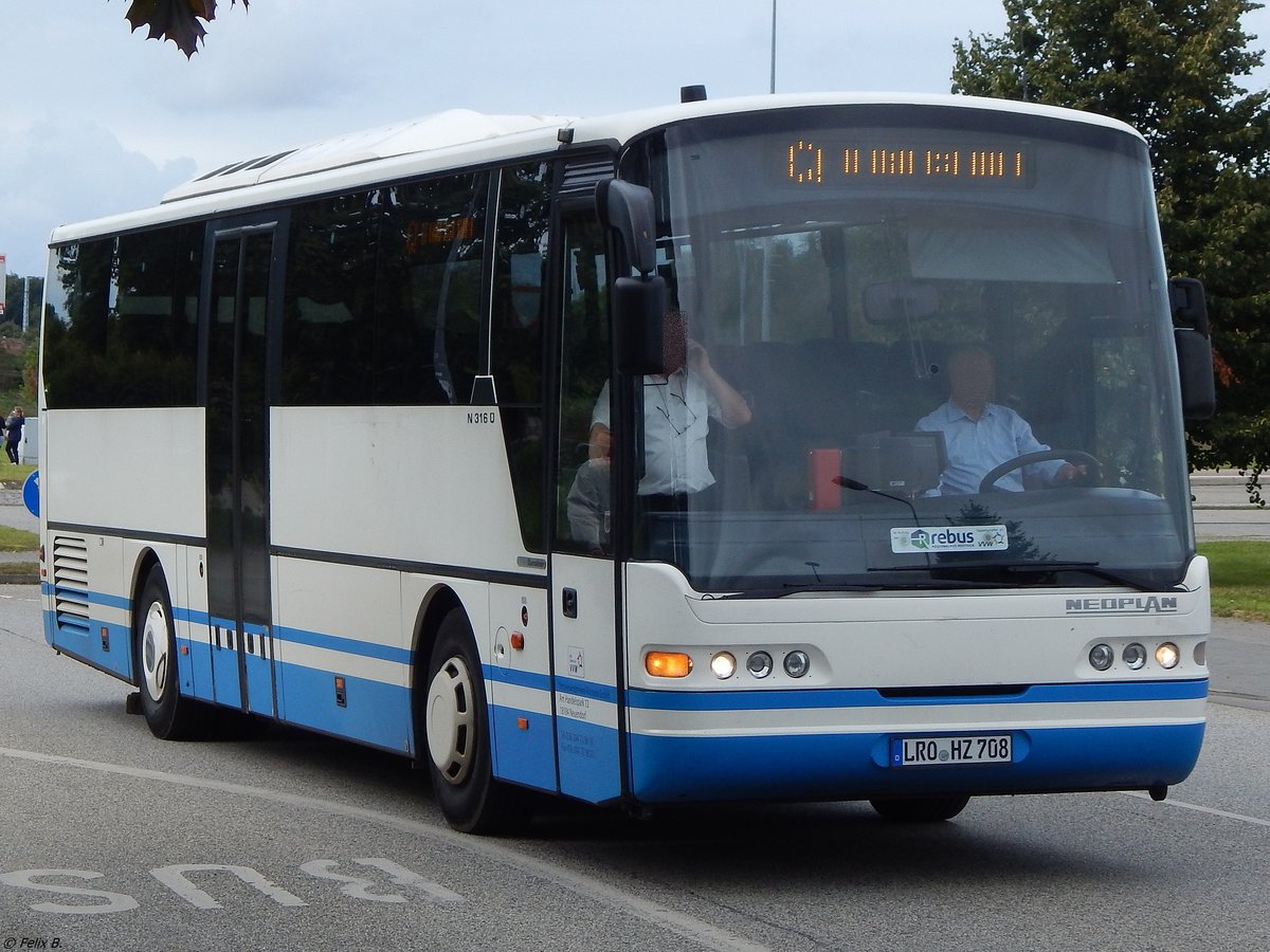 Neoplan Euroliner von Ostseewindreisen aus Deutschland in Rostock. 
