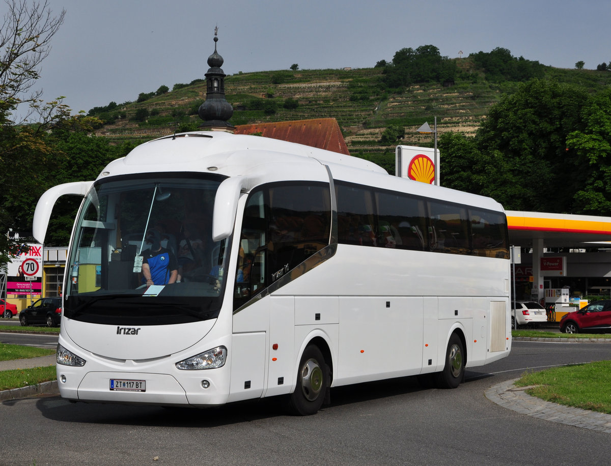 Scania Irizar aus Nieder�sterreich in Krems.