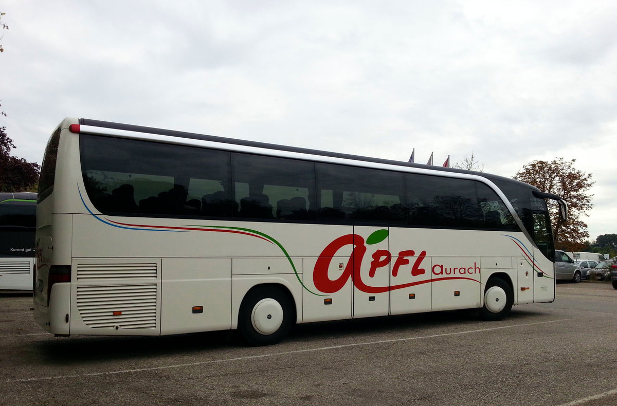Setra 415 HD von Apfl Reisen aus �sterreich in Krems.