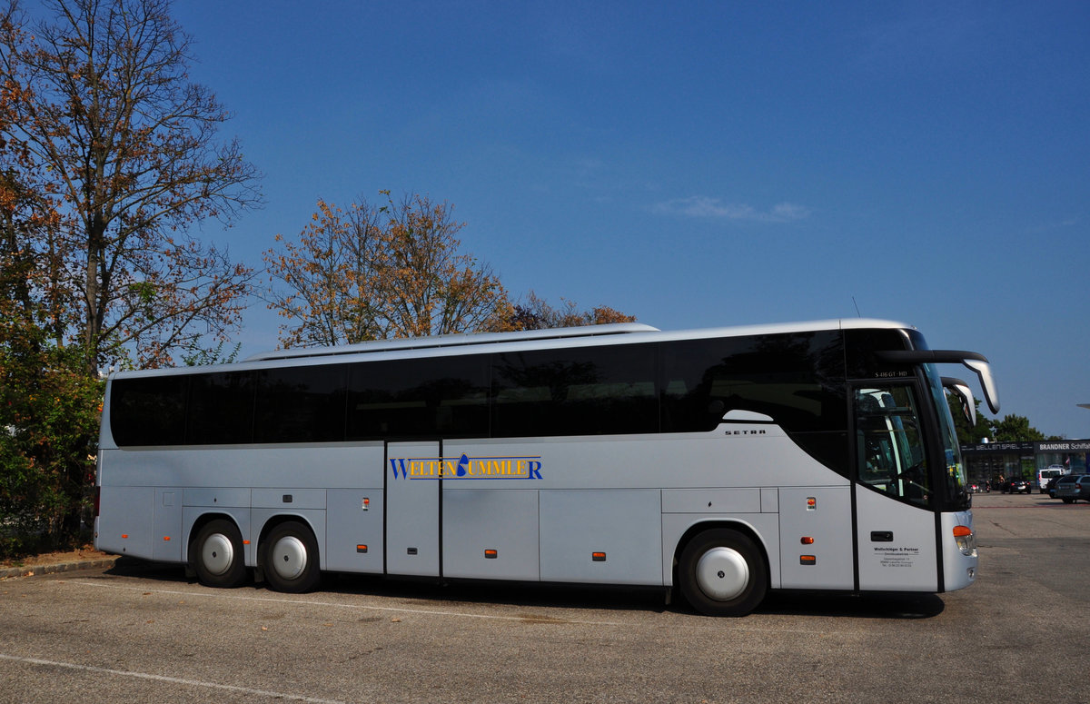 Setra 416 GT-HD von Wollschl�ger Reisen aus der BRD in Krems.