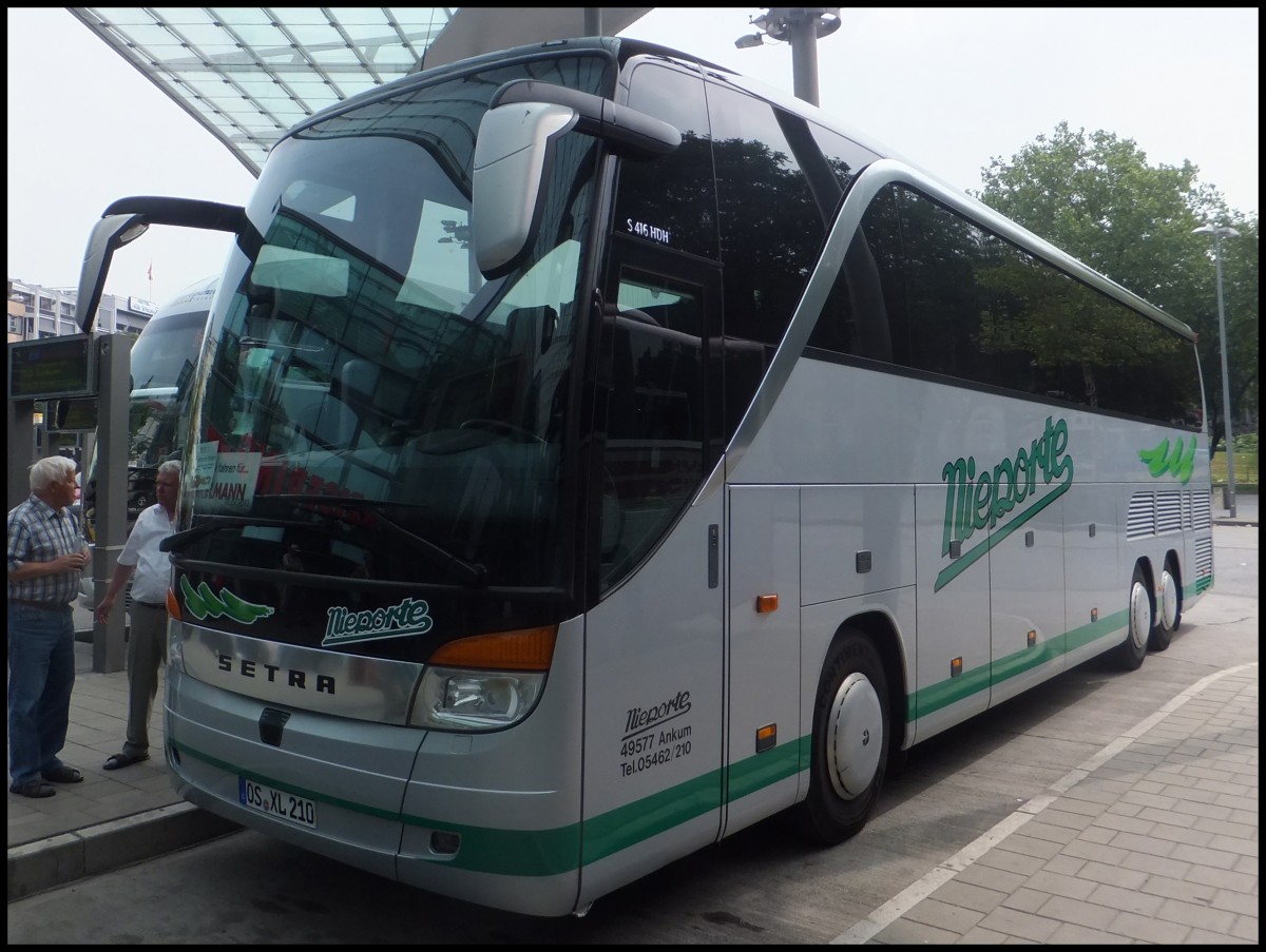 Setra 416 HDH von Nieporte aus Deutschland in Hamburg.