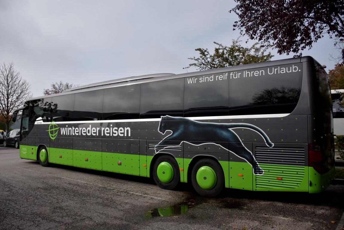 Setra 417 GT- HD von Wintereder Reisen aus �sterreich 09/2017 in Krems.