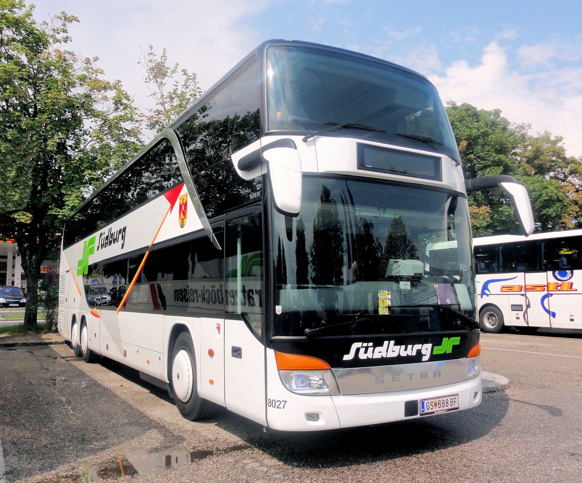 SETRA 431 DT von S�DBURG / �sterreich am 6.7.2013 in Krems an der Donau gesehen.