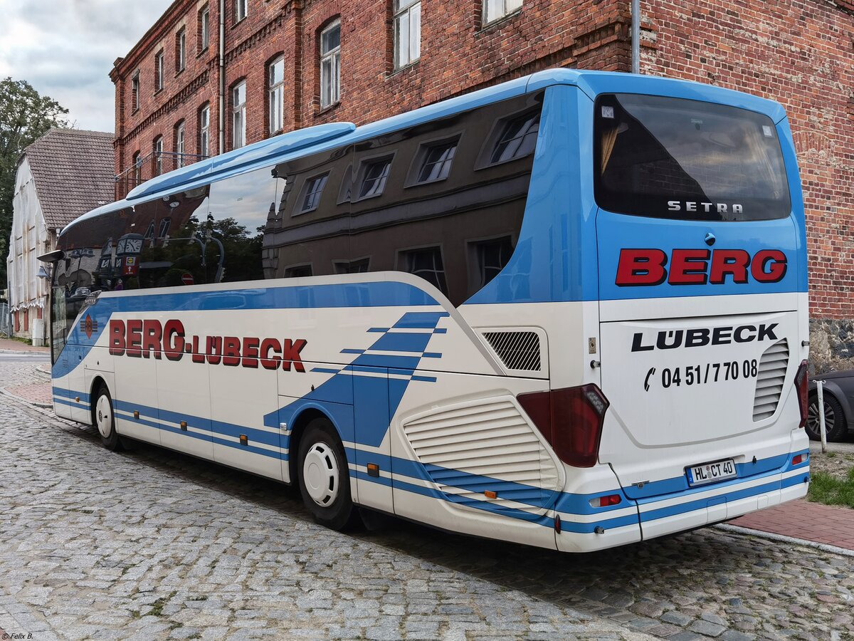 Setra 515 HD von Berg aus Deutschland in Burg Stargard.
