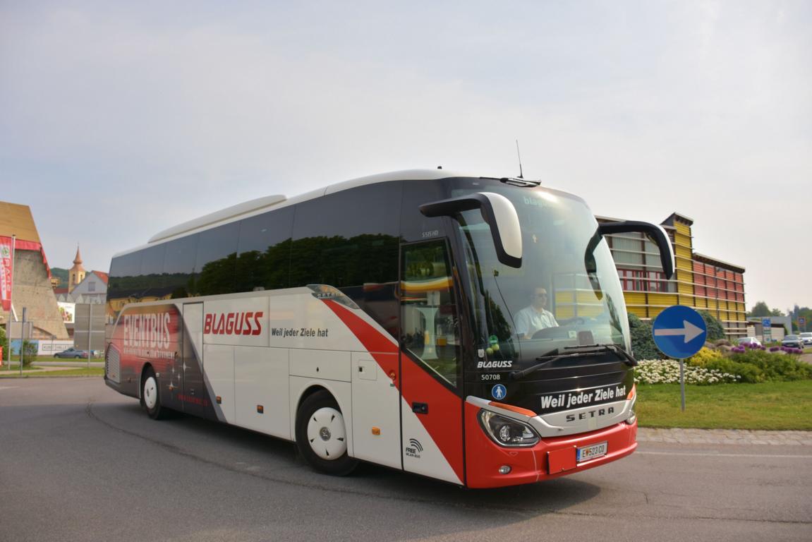 Setra 515 HD von Blaguss �sterreich im Mai 2017 in Krems.