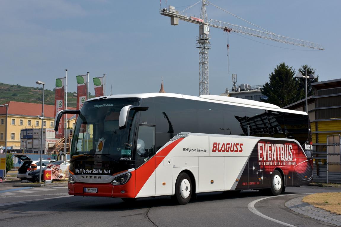 Setra 515 HD von Blaguss Reisen aus dem Burgenland/�sterreich 06/2017 in Krems.