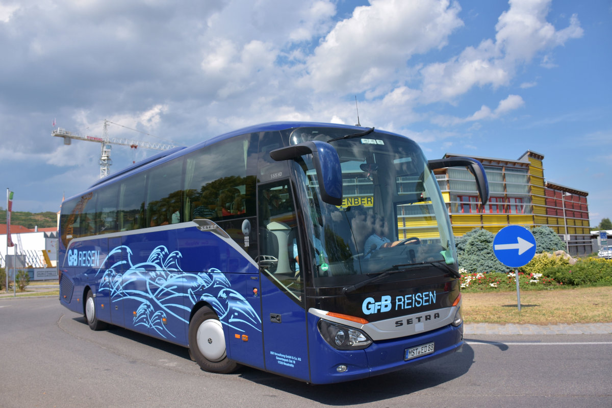Setra 515 HD von GFB Reisen aus der BRD 2017 in Krems.