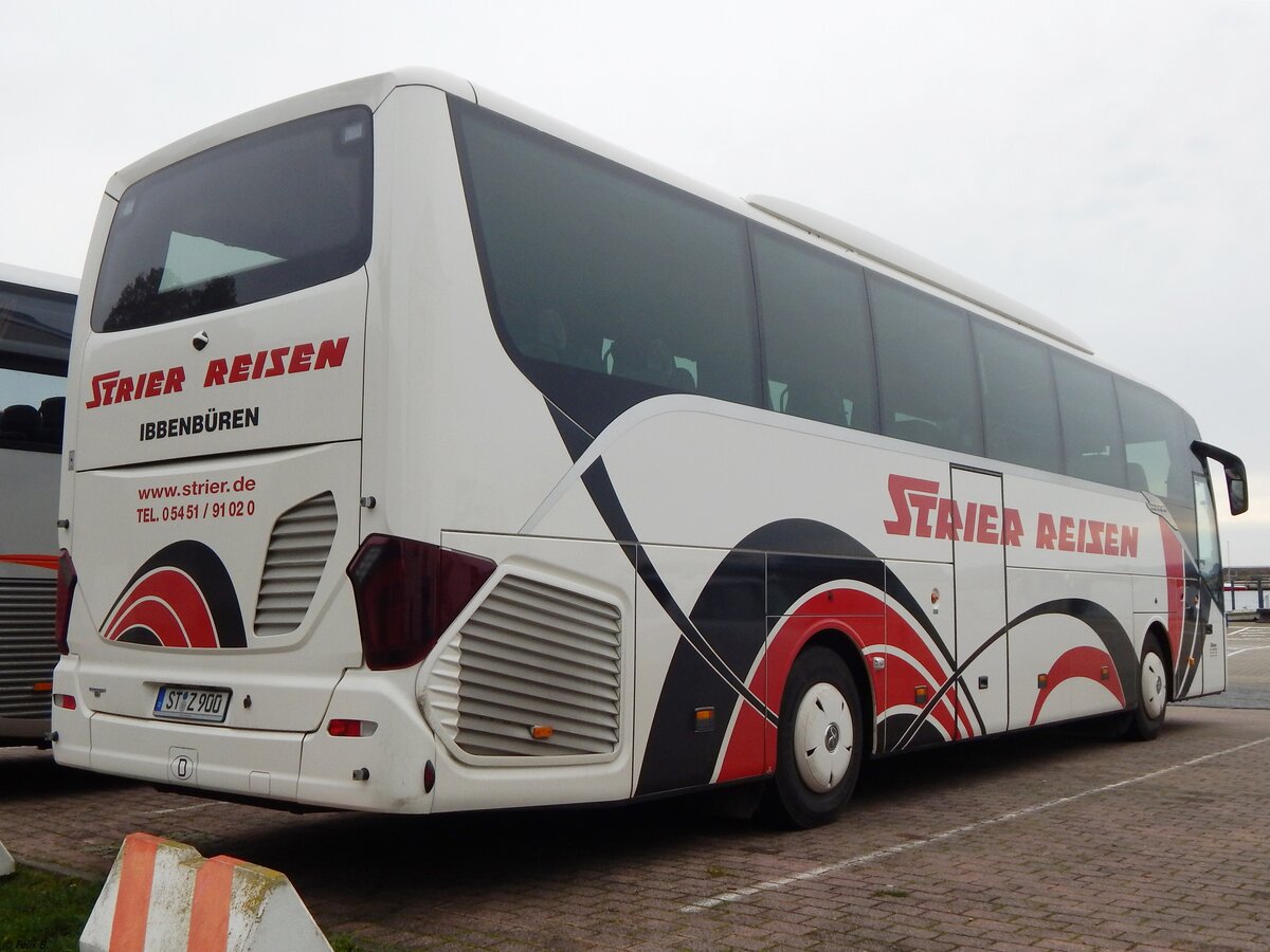 Setra 515 HD von Strier Reisen aus Deutschland im Stadthafen Sassnitz.
