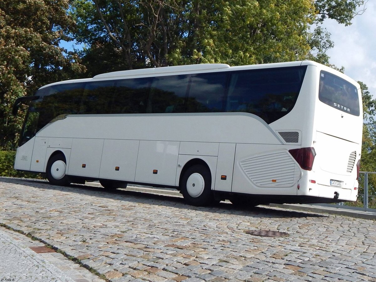 Setra 515 HD von Teinachtal-Reisen aus Deutschland im Stadthafen Sassnitz.