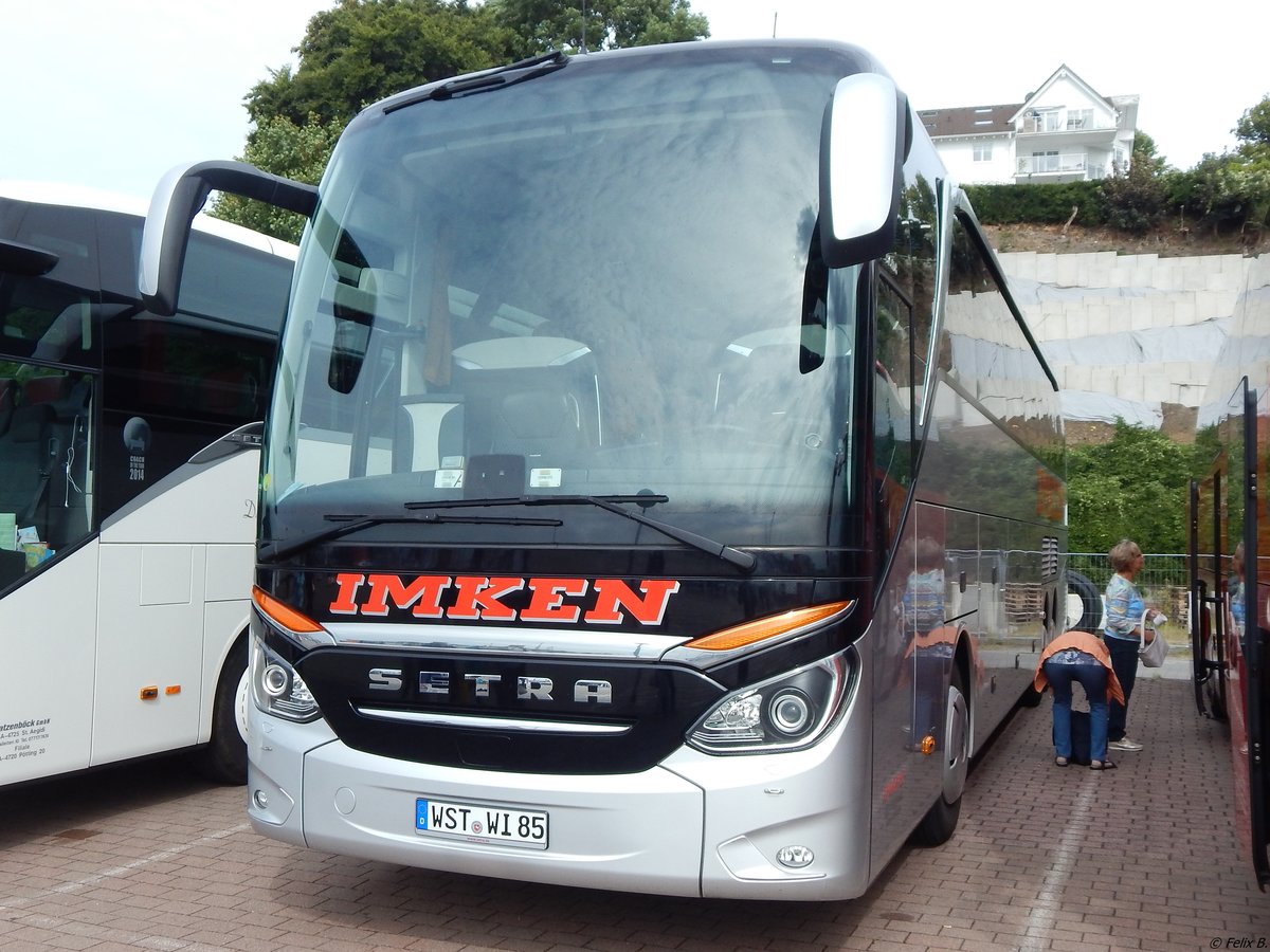 Setra 516 HDH von Imken aus Deutschland im Stadthafen Sassnitz.