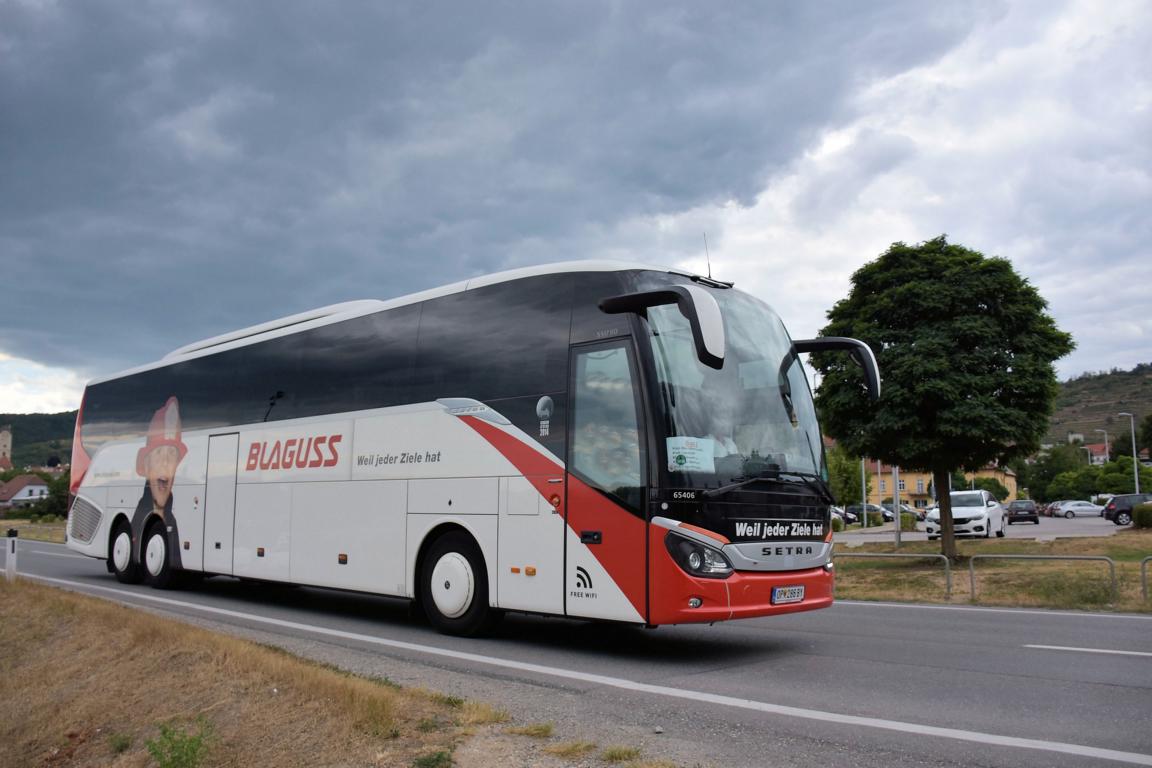 Setra 517 HD von Blaguss Reisen aus �sterreich 07/2017 in Krems.