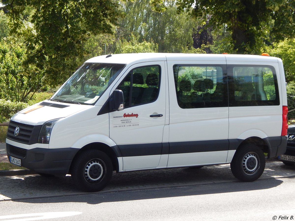 VW Crafter vom Fahrdienst Osterberg in Berlin.