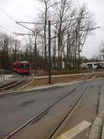 Tram MVG-203 L51=Finthen-Poststr (GT6M-ZR ADtranz1996)    2017-02-18 002 Mainz-Lerchenberg-Hindemithstr Endschleife 