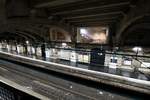 2020-02-23 241 Paris-Boulainvilliers-Gare Bahnsteige unterirdisch