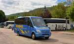 Mercedes Sprinter von K�ppel Reisen aus der BRD 2018 in Krems gesehen.