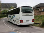 MAN Lion´s Coach der Firma H�ninger steht im Wahlheim bei Aachen am 08.