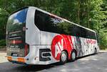MAN Lion`s Coach von ALTAN-Reisen aus Pfalzgrafenweiler steht im Juni 2024 auf dem Parkplatz am K�nigsstuhl auf R�gen