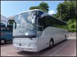 Mercedes Tourismo von Reisedienst Springhorn aus Deutschland im Stadthafen Sassnitz.