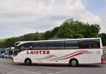 Mercedes Tourismo von der Bustouristik LAISTER aus Nieder�setrreich im Mai 2015 in Krems unterwegs.
