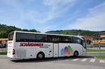 Mercedes Tourismo von Burgstaller/Sch�rdinger Reisen aus �sterreich in Krems gesehen.